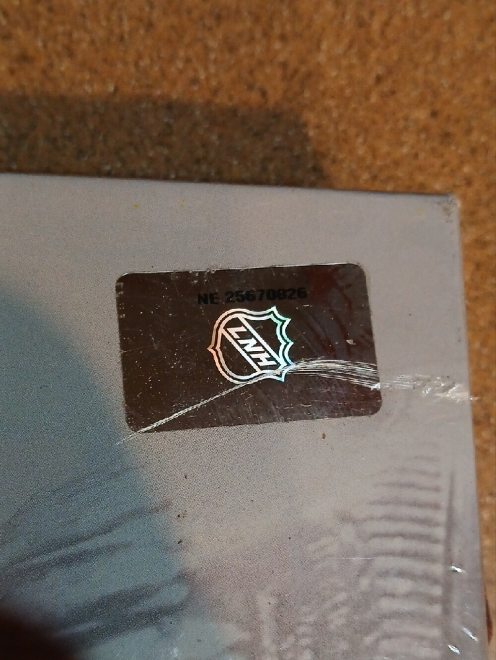 NHL Sticker on Box - Picture 3 of 8